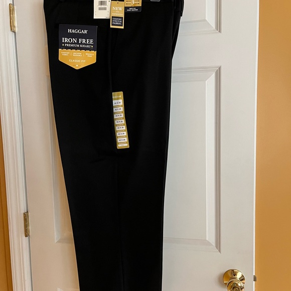 Haggar Black Men's Pants - Picture 1 of 2